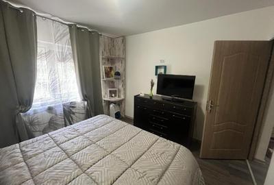 Apartament cu 2 camere decomandat în Piața Centrală - 1