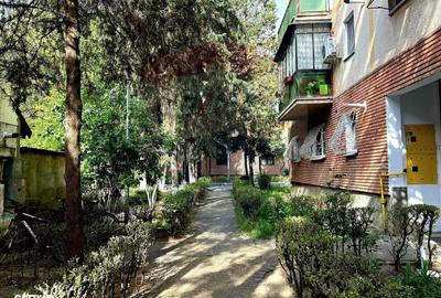 Apartament cu 2 camere semidecomandat, mobilat în Drăgășani - 2