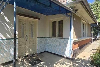 Casă cu 3 camere în Valea - 5