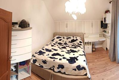 Casă cu 4 camere în Central - 6