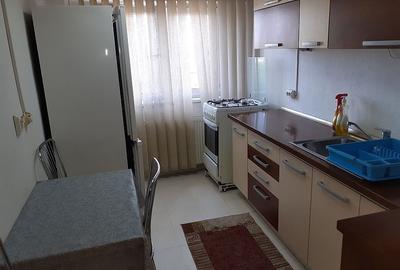 Apartament cu 3 camere semidecomandat în Cotroceni - 4