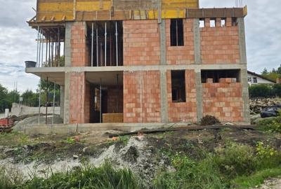 Casa moderna cu piscina suspendata, vedere panoramica in Cisnadioara. - 12