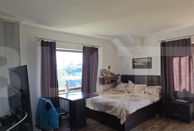 Casă cu 4 camere cu Teren 902 Mp în Central