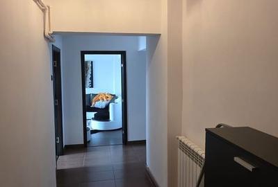 Apartament cu 3 camere decomandat în Central - 2