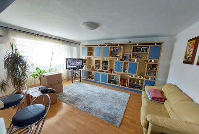 Apartament cu 2 camere decomandat în P-ța Universității - 2