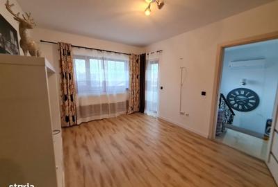 Casă cu 4 camere decomandat în Cug - 2