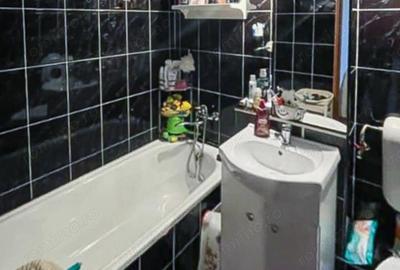 Apartament cu 2 camere decomandat în Micro 15 - 1