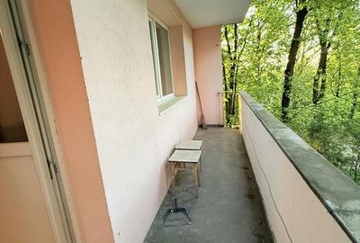 Apartament cu 2 camere decomandat în Cornișa - 8