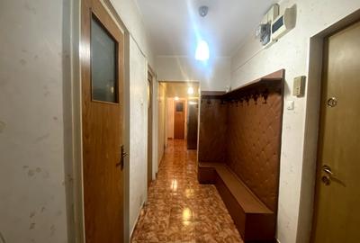 Apartament cu 3 camere decomandat, mobilat în Titan - 17