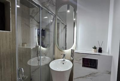 Casă cu 3 camere cu Teren 120 Mp în Central - 2