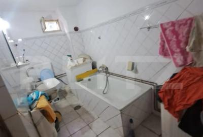 Casă cu 3 camere cu Canalizare în Hălchiu - 1