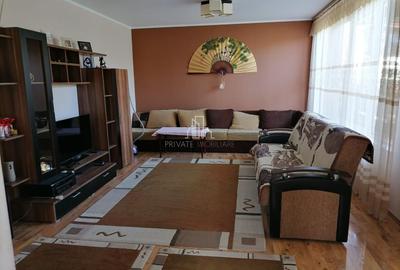 Casa De Vanzare, Zona Selgros, Ernei - 1