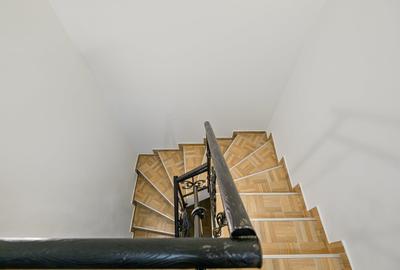 Casă individuală cu 5 camere cu Canalizare în Berceni - 10