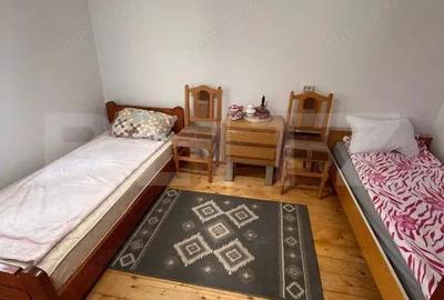 Casa de vacanta cu 4 camere, 1470 mp teren, Sugag - 11