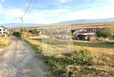 Teren intravilan cu PUD si priveliste spre Sibiu in zona Sura Mare - 9