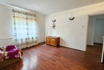 Apartament 3 camere Gemenii etajul 2,85000 Euro - 4