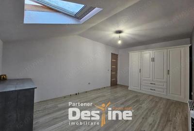 Apartament cu 3 camere, mobilat în Central