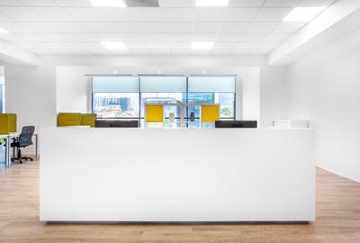 Spa?iu de birou privat pentru 1 persoana in Regus Anchor Business - 2