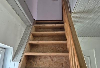 Vand garaj cu mansarda - 5