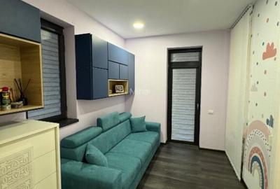 Apartament cu 3 camere decomandat în Florilor - 3