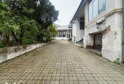 Spațiu comercial, de 721 mp, în Ultracentral - 2