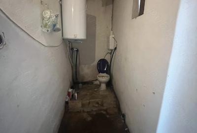 Casă cu 2 camere cu Teren 4700 Mp în Zorani - 6