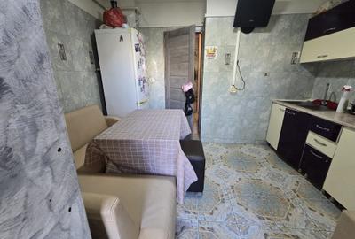 Apartament 3 camere de vanzare Gorjului - 10