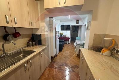 Apartament cu 3 camere decomandat în Central - 11