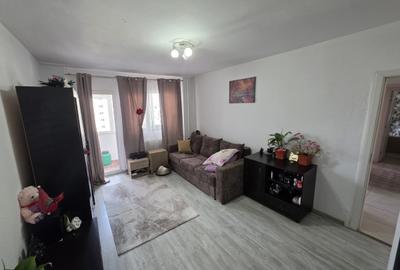 Apartament cu 3 camere decomandat, mobilat în Costin Georgian - 3