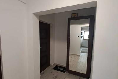 Apartament cu 3 camere decomandat în B-dul București - 12