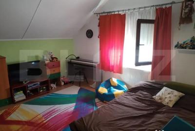 Casă cu 4 camere cu Teren 1241 Mp în Amați - 7