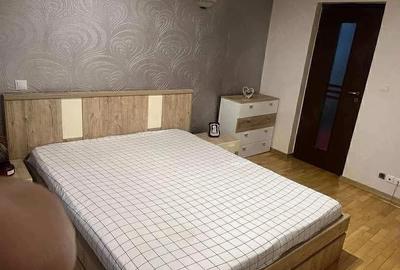 Apartament cu 3 camere semidecomandat în Progresul - 6