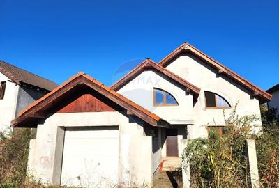 Casă cu 5 camere cu Teren 450 Mp în Aviației - 1