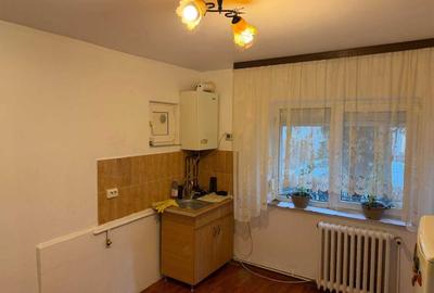 Garsonieră decomandată în Alexandru cel Bun - 4