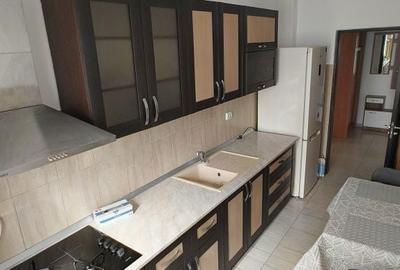Apartament cu 2 camere decomandat în Păcii - 15