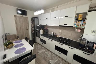 2 Cam ~ Grand Arena ~ 53mp ~ Decomandat ~ 2020 - 4