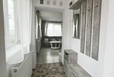 Casă cu 3 camere în Central