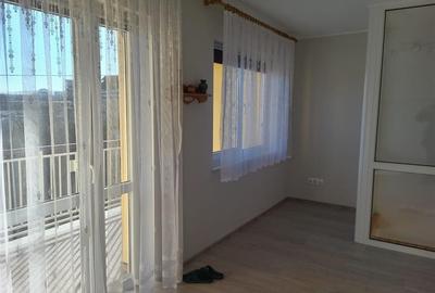 Casă individuală cu 6 camere cu Canalizare în Tișăuți - 8