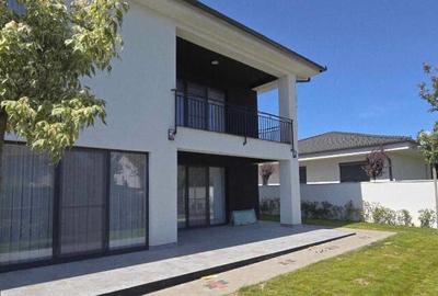 Casa noua de vanzare, 5 cam. P+1E, cart. Oncea - 2