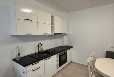 Apartament cu 2 camere decomandat în Avantgarden