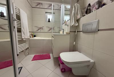 Apartament cu 2 camere decomandat în Carpați 2 - 5