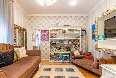 Casă cu 7 camere cu Piscina în Mogoșoaia - 4