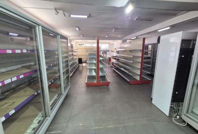 Spatiu comercial 109,54 + 2 locuri de parcare - Varteju - 6