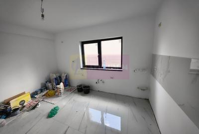 Casă individuală cu 4 camere cu Canalizare în Est - 42