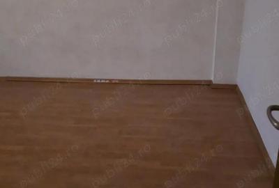 Apartament cu 2 camere decomandat în Horia - 11