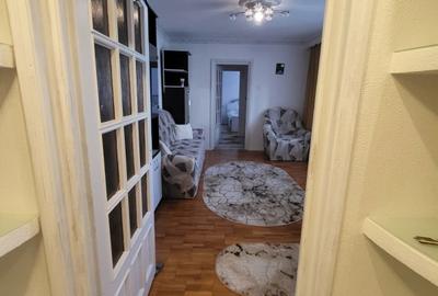 Apartament cu 2 camere semidecomandat în Cornișa - 3
