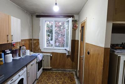 Apartament cu 2 camere decomandat în Titan - 9