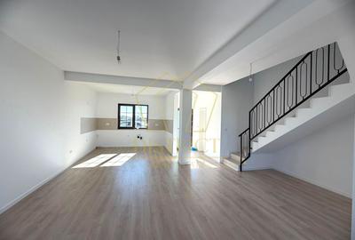 Duplex cu 3 camere cu Canalizare în Moșnița Nouă - 4