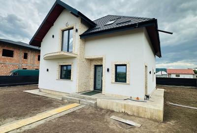 Casă cu 4 camere în Dancu - 6