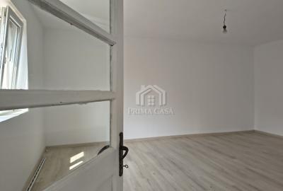 Casă cu 4 camere cu Teren 1270 Mp în Transilvaniei - 12